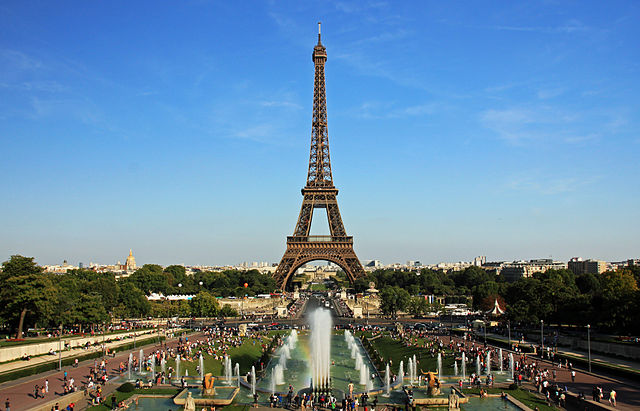 Eiffel_tower_CBD_Today