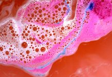 6 CBD-Infused Bath Bomb Products That Will Blow Up Sales CBD-infused bath bomb-CBD products-CBDToday